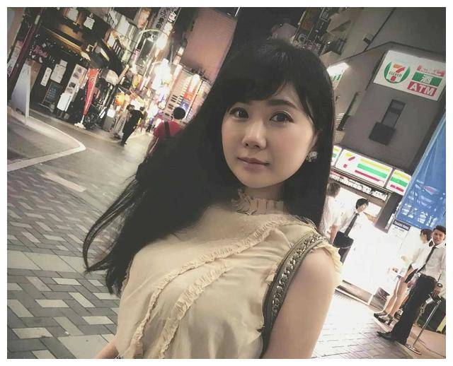 张雨晴_李伟_生活