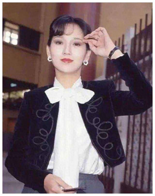 不老女神都是假的离开化妆和ps生图真是一言难尽