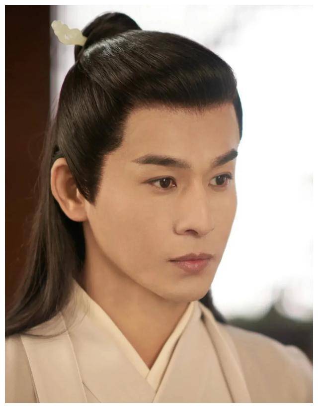 乔振宇天涯四美之一妩媚中的不老男神