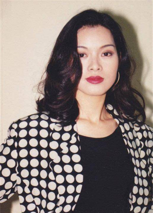 原创前tvb花旦刘锦玲不漂亮靠演技上位曾辟谣被绑架传闻