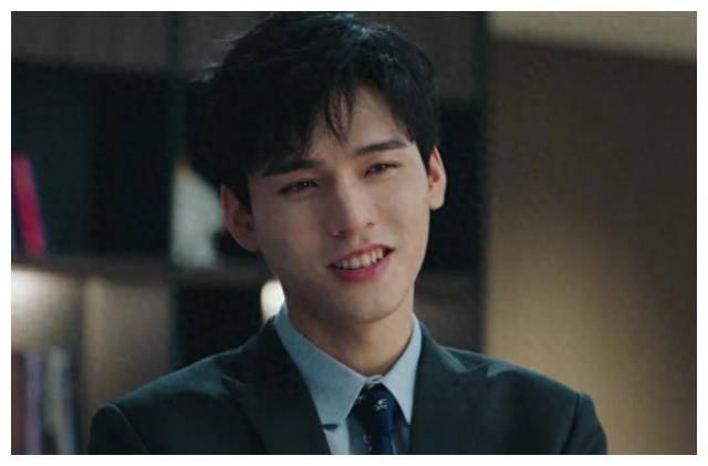 《暗河传》引发热议,张予曦颜值遭质疑,男主男配备受瞩目_龚俊_常华森