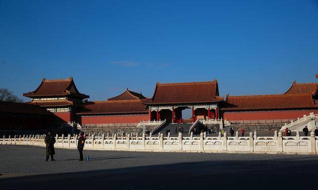 壁纸 城楼 建筑 旅游 640_382