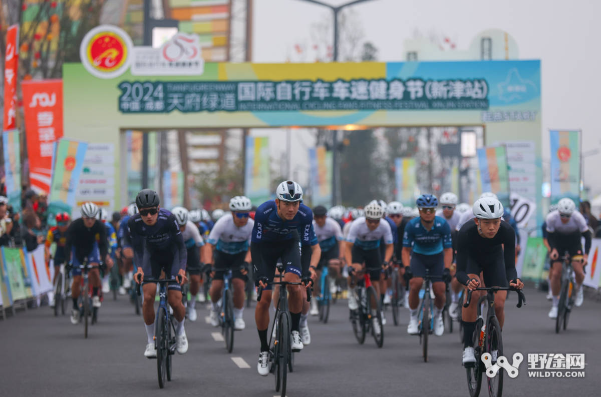 徜徉油菜花海天府绿道国际车迷健身节新津站落幕