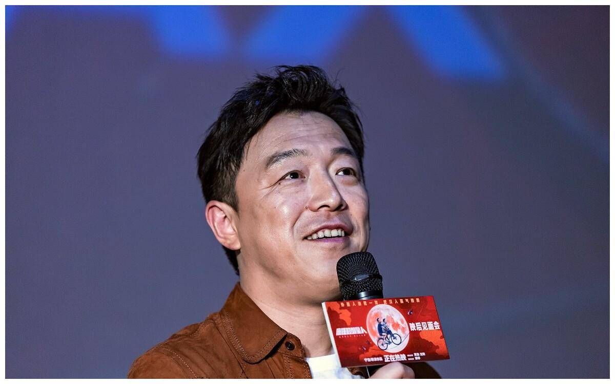 别给我刷礼物钱留着给父母黄渤直播揭开了多少明星的遮羞布