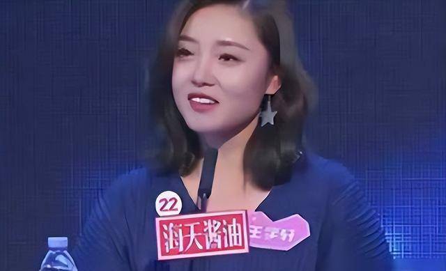 原创她在非诚勿扰上站五年爆灯无数却不牵手最终被孟非赶下台