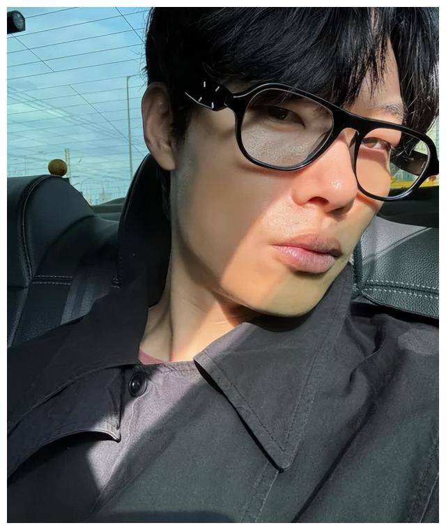 夏威夷之旅意外泳池约会韩韶禧柳俊烈爆料真假各执一词