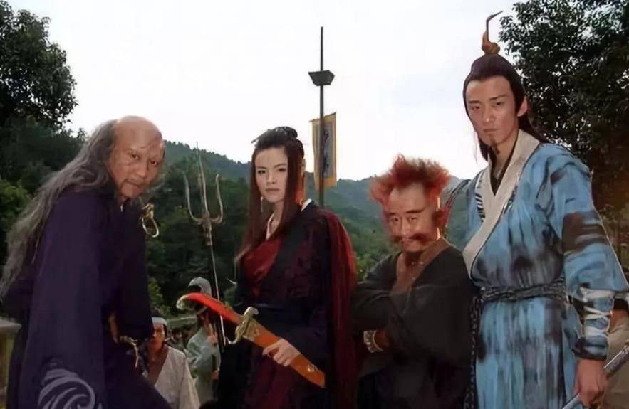 一把鳄鱼剪是见人就剪