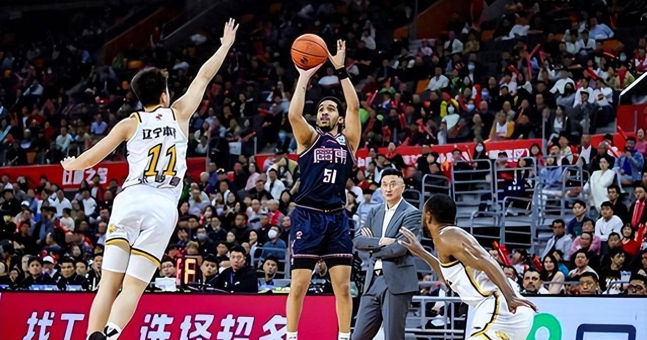 辽宁队惨败广东队他是全队唯一合格的人曾砍下54分15次抢断