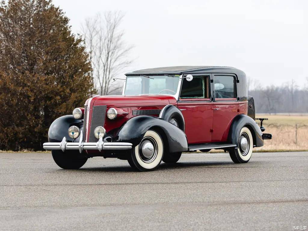 1950年:别克路霸 飞机大王的最爱 汽车外观设计的里程碑_搜狐汽车_搜