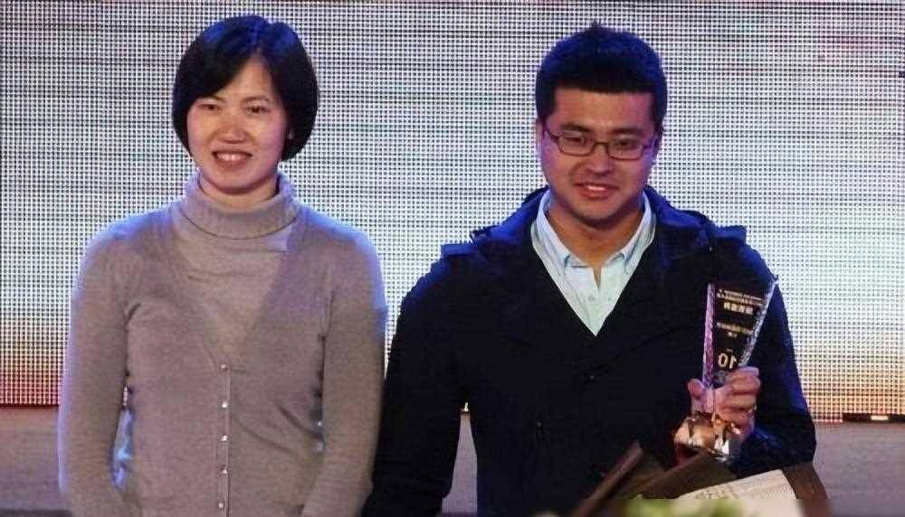 周苏红事业无悔爱情多舛