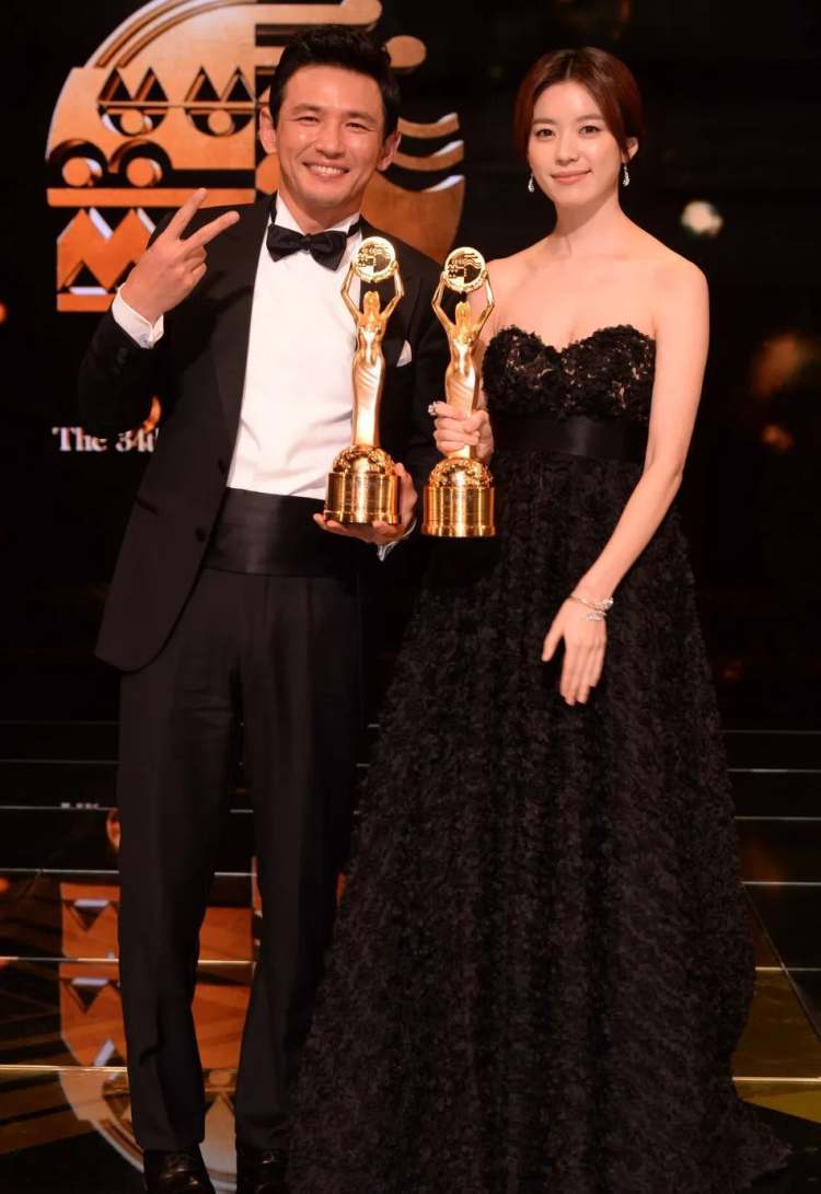 韩女的一生,没人比她更能演_郑裕美_金智英_男子