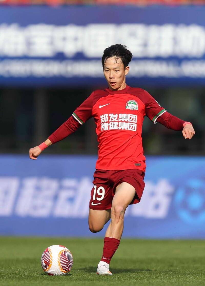 韩国人对19号的喜爱溢于言表_河南_伊琳_球员