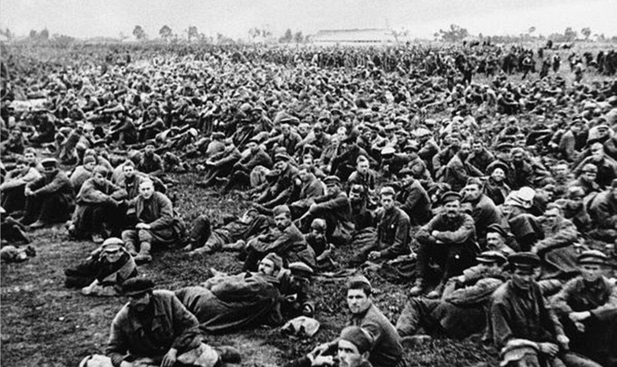 原创基辅会战中德军俘虏了苏联60多万人这些俘虏最终命运如何