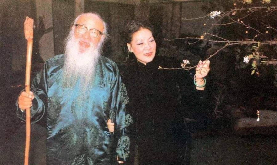 原创张大千把女儿闺蜜变成了媳妇不料二人的儿子变成了人间悲剧