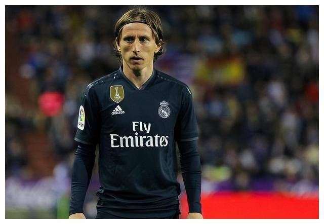 皇马队长离开伯纳乌接受新东家邀约与队友告别夏窗跳槽