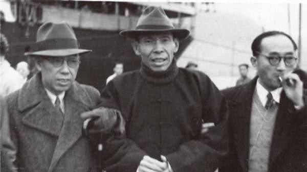 原创上海皇帝杜月笙有多牛家财万贯只手遮天不愧为一代传奇