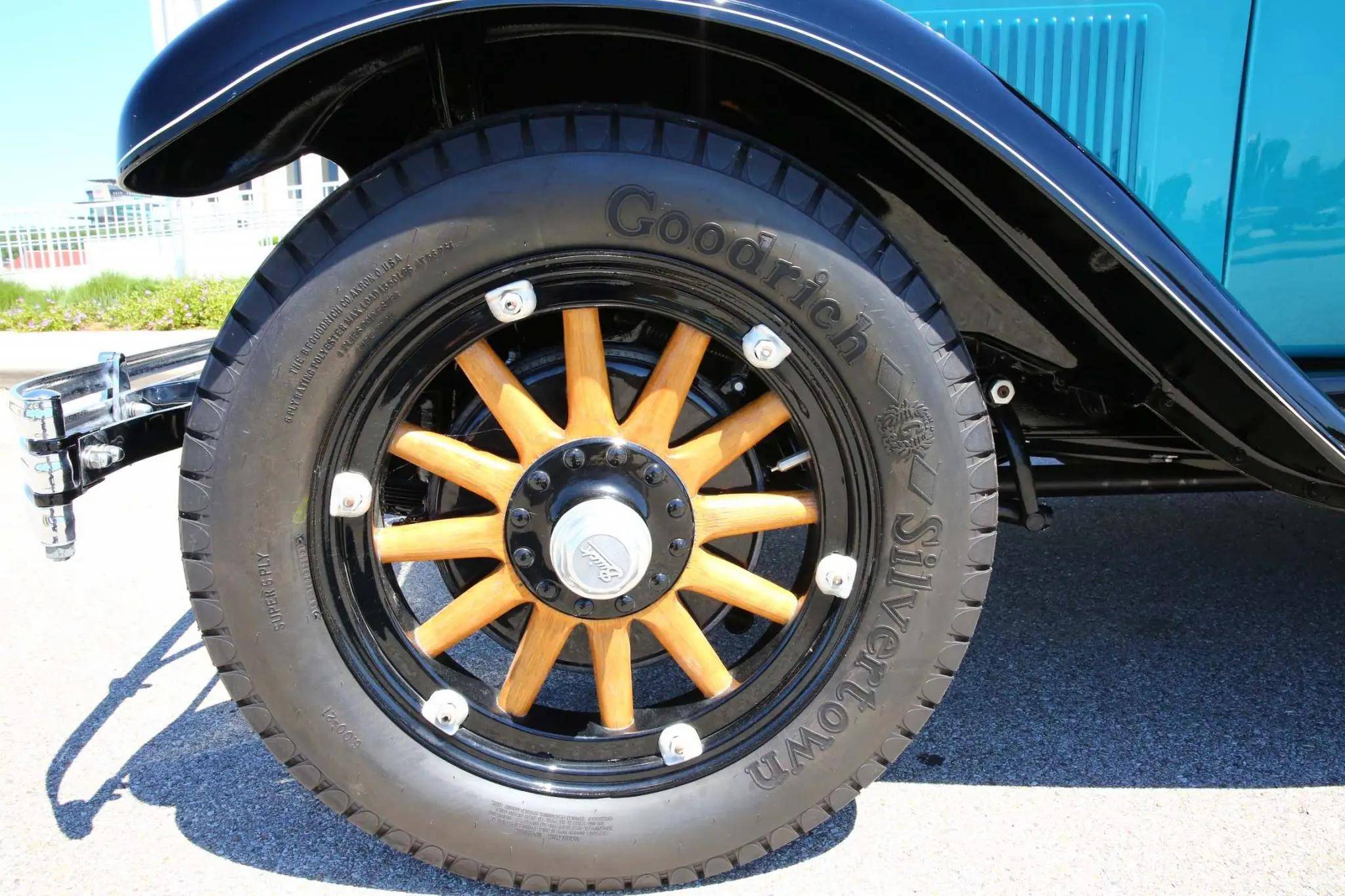看看当年1928年别克敞篷车,如今愿意再花3.5万美元去买它吗?
