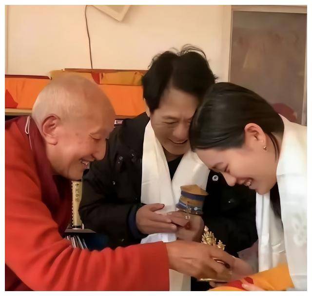 李连杰现状曝光皱纹显老态身体堪忧承受后事