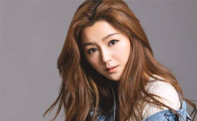 原创卫诗雅结婚了么详细资料爱情起底绯闻男友有这两位