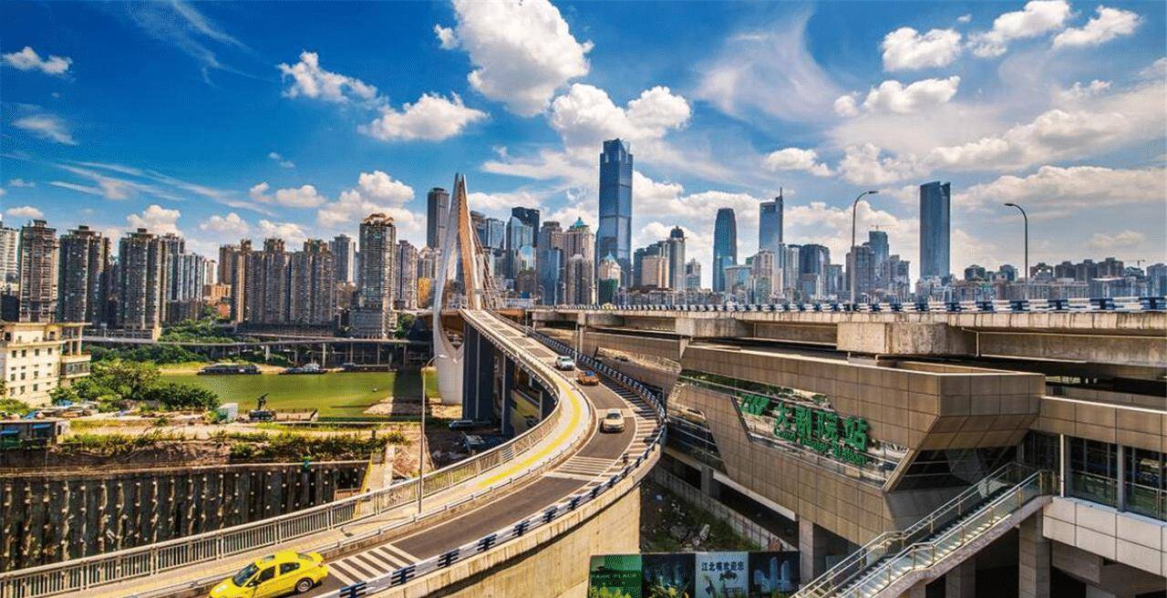 有效促进重庆旅游业的发展,给重庆的经济总量做出更大的贡献