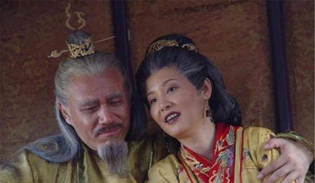 原创朱元璋吃饭发现一根头发厨子和光禄寺卿怎么解释最终化解危机