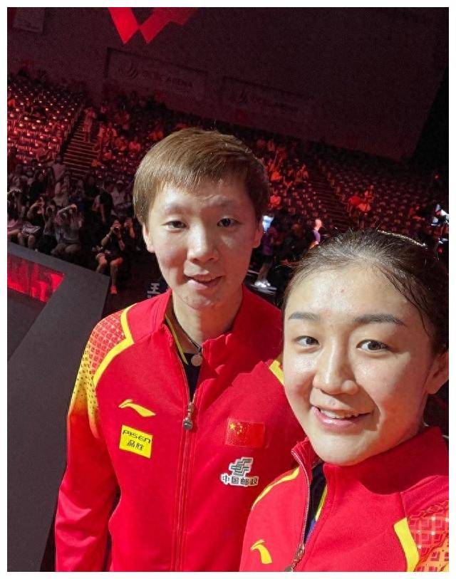 原创王曼昱携手陈梦夺冠太可爱啦惹笑主持人快来看