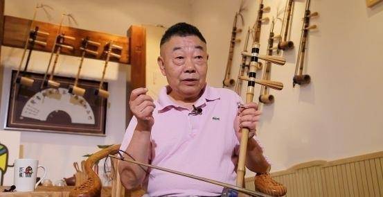 原创少京赛面对著名琴师李祖铭的严苛点评京剧名家刘桂娟伤心落泪