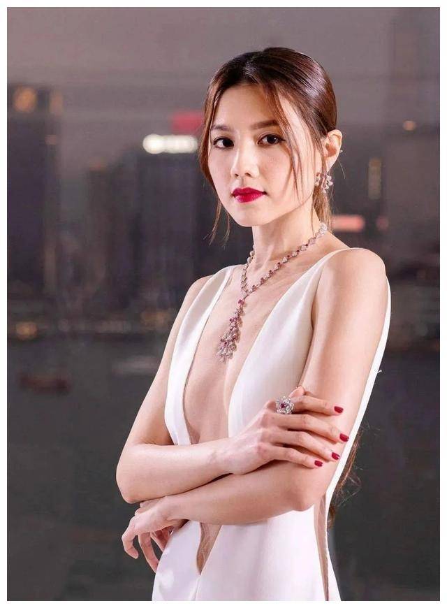 周秀娜嫩模天后性感魔鬼身材绝美尤物