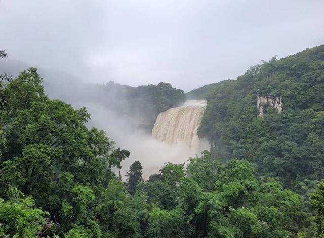 贵州黄果树瀑布旅游景点攻略贵州黄果树瀑布几月去好看完这篇攻略全