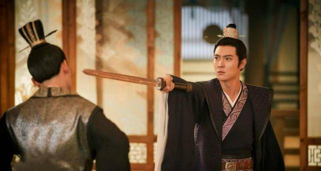 原创皇帝深夜召见亲姑姑次日被太监抬出姑父大怒我必杀你