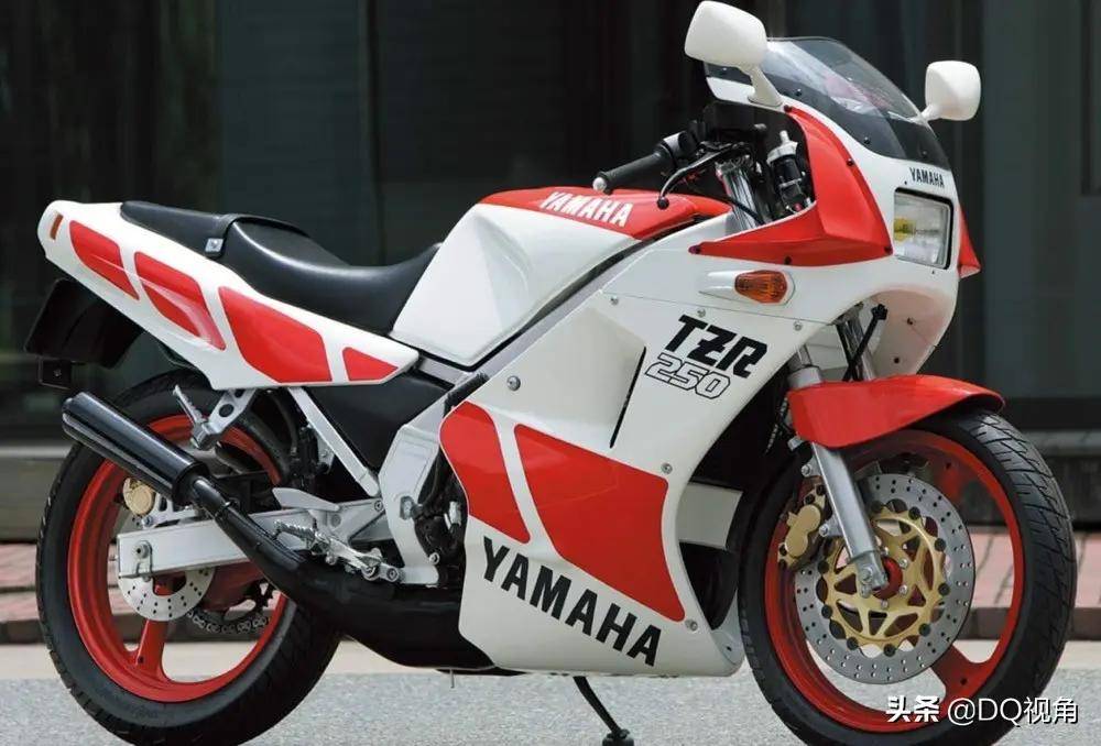 雅马哈经典两冲程仿赛神车,tzr250r摩托迭代变化,力压本田铃木_搜狐