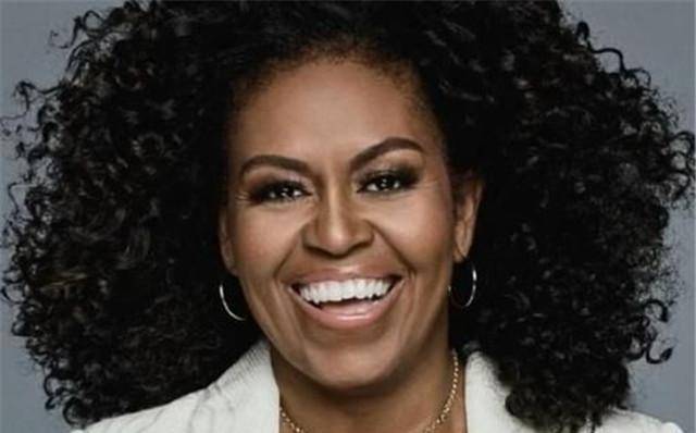 原创中国假发被非洲称黑金当地小店一个卖3万酋长儿子都眼馋