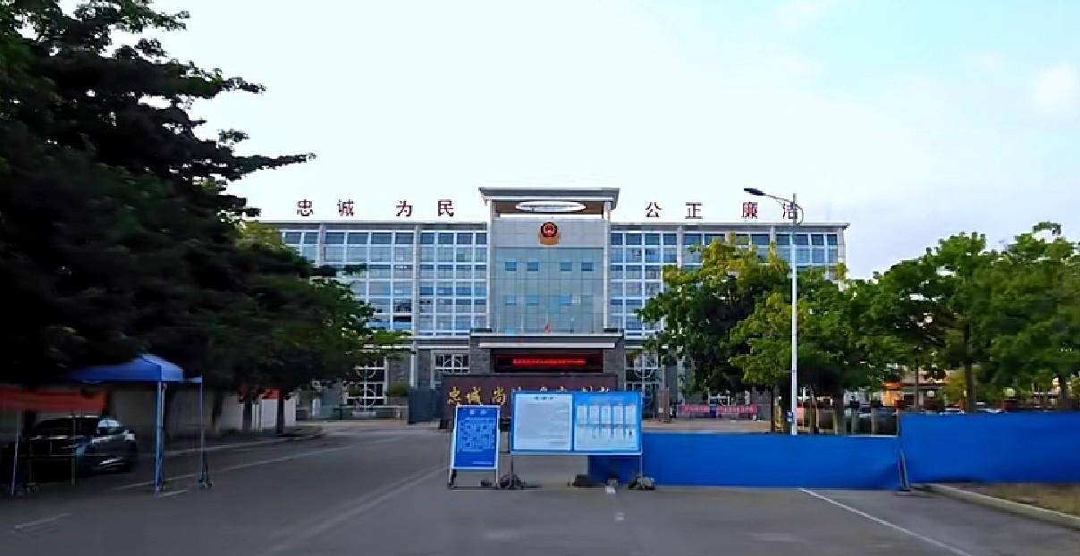 广西宾阳县廖平农场安保级别很高进去前是人才出来的都是精英