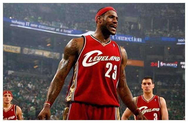 詹姆斯领衔27岁轻取队史最佳这5名球员已刻下历史