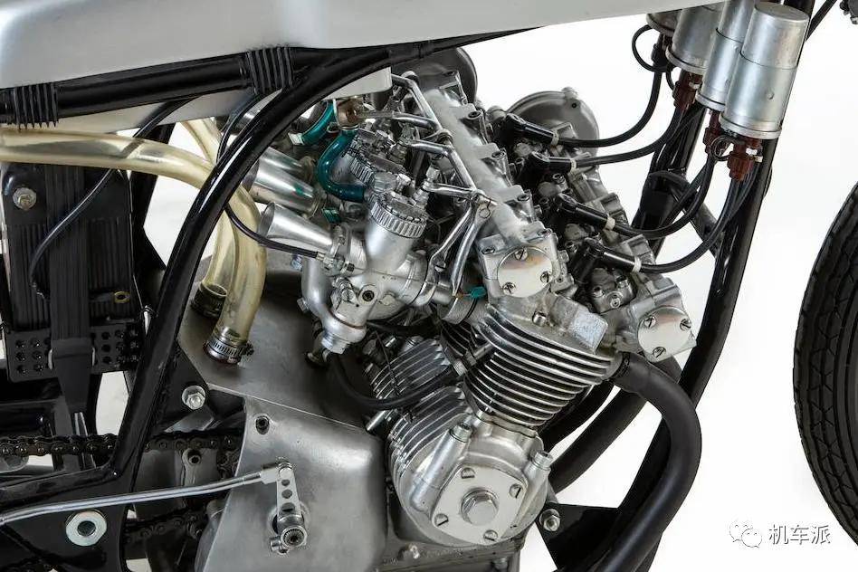 1965年充满悲情的杜卡迪四缸125cc赛车