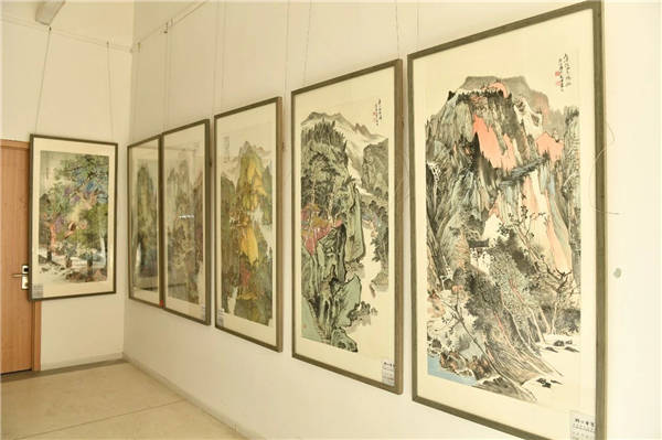 漓江叠翠桂林新文艺群体中国画作品全国巡展北京站启幕