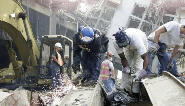 原创老照片2001年9月11日23张高清彩照再现美国911恐怖袭击事件