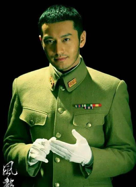 演技不算"牛掰",但很受欢迎,每个都有制胜法宝_靳东_黄轩_罗晋