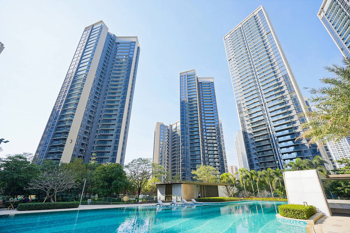 绿景玺悦湾坐落于珠海南湾富人区的标杆豪宅