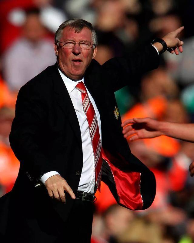 离开曼联11年后弗格森爵士