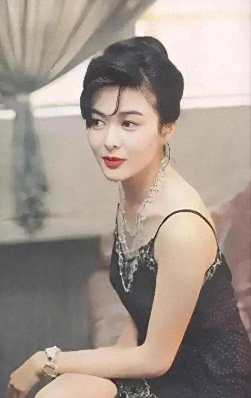 90年代,震惊香港娱乐圈的10大绝色美女,你知道几个?