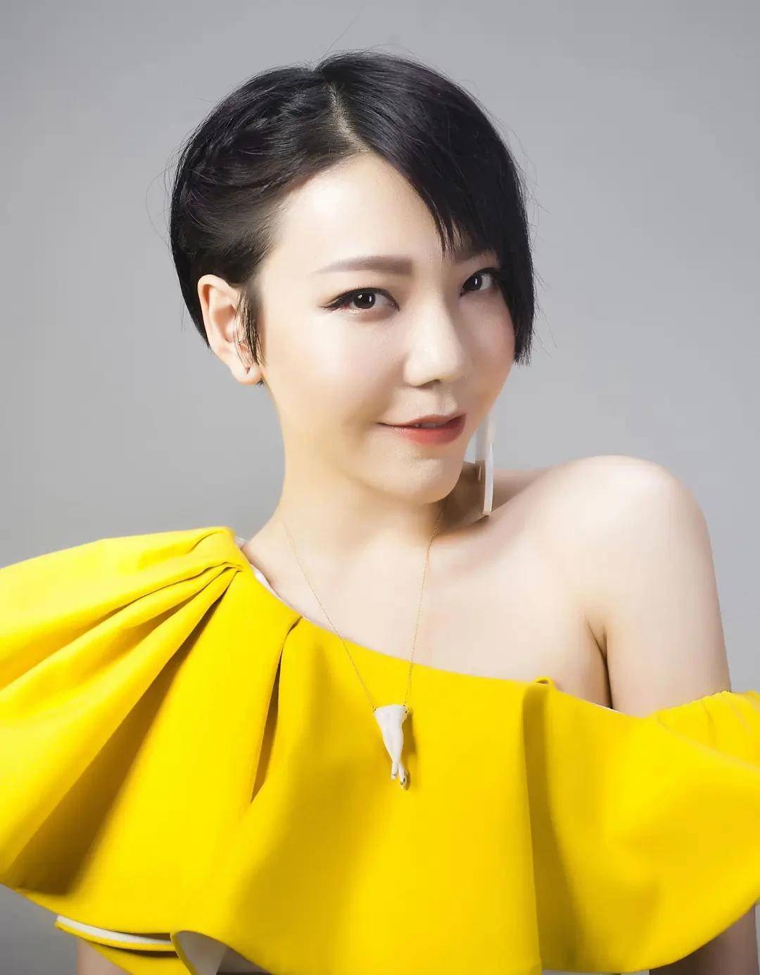 娱乐圈四大"过气"女明星,有人被唾弃,有人隐退嫁"丑男"_吴莫愁_杨雪