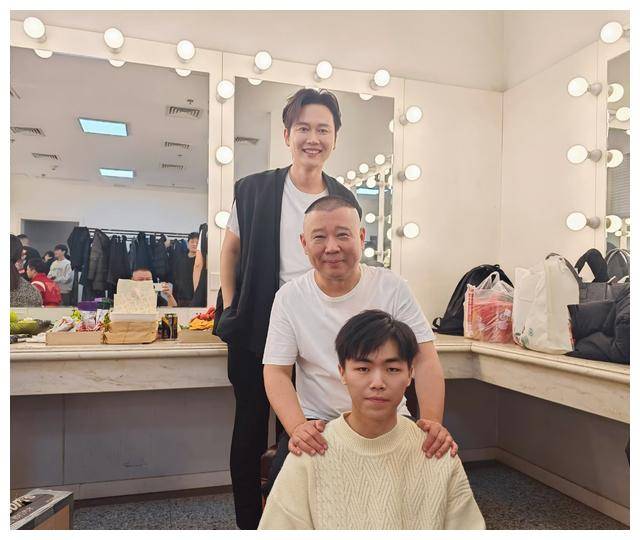 岳云鹏深夜发文网友热议不断岳哥的副业更胜主业