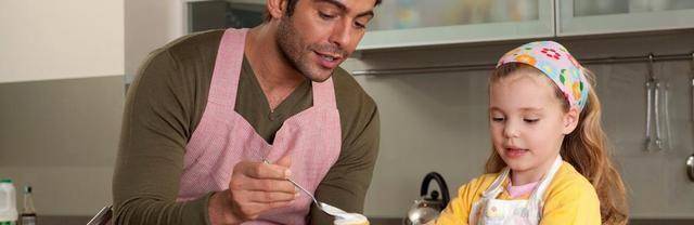 原创            原创“你家中午能不剁肉吗？我家孩子要睡午觉”，如此邻居该不该妥协-中午吃饭吗表情