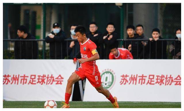 任意球3中3,点球踢!_邝兆镭_球员_青训