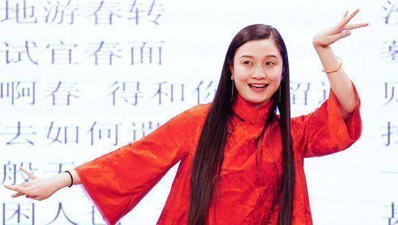 原创"最美杜丽娘"张冉唱起昆曲期待"百戏之祖"重回鼎盛时期_牡丹亭_京