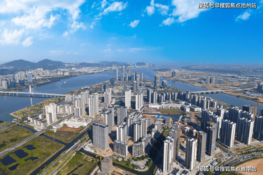 中交凤启虹桥售楼处中交凤启虹桥售楼处中交凤启虹