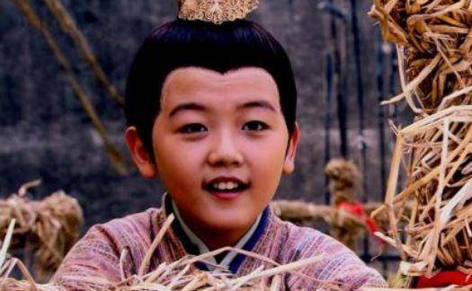 原创皇帝被杀她两次周转他人生的儿子很牛被封为此朝唯一的王