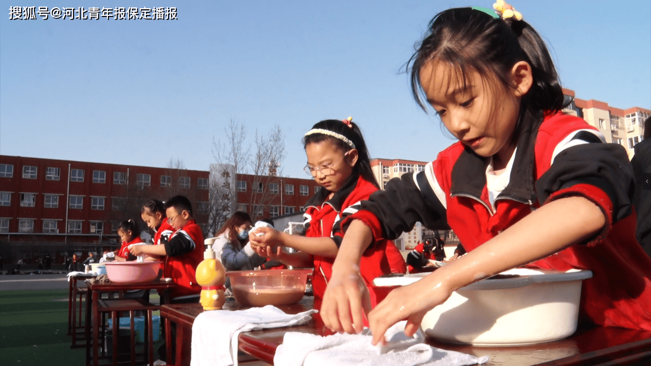 保定市六一小学举行劳动技能比赛