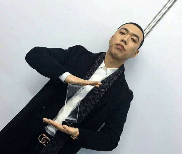 原创原创smtm迎来十周年gray搭档宋闵浩成为第一组导师